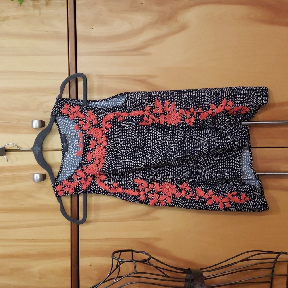 THML Embroidered top